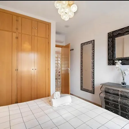 Carrajolilla Sancti Petri Apartment